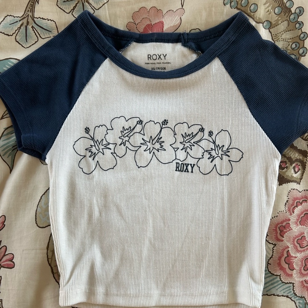 Roxy Kids' Blue and White Floral Tee